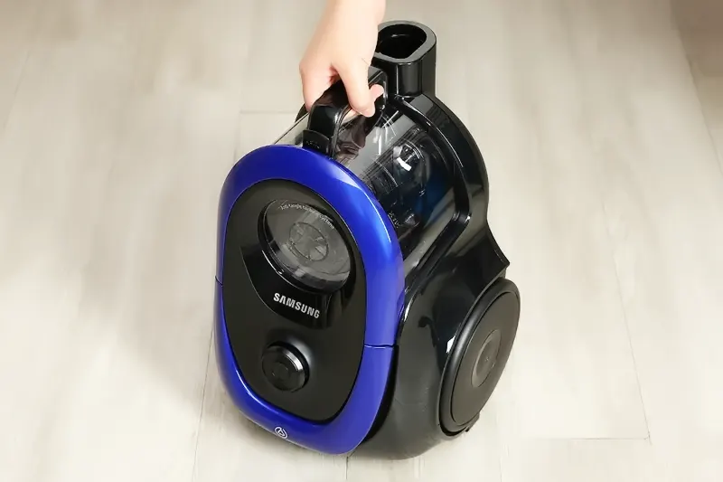 Samsung VC18M2120SB/SV