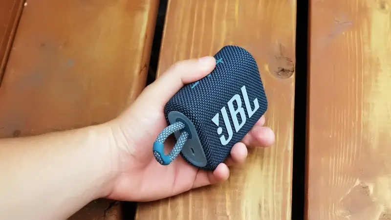 JBL Go 3