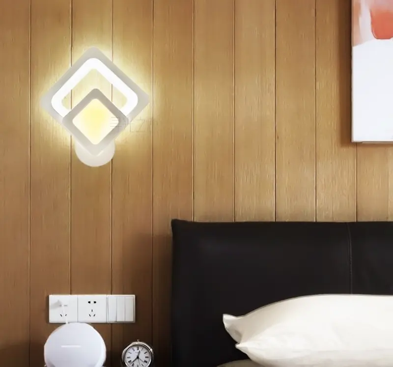 Đèn treo tường thiết kế vuông đôi 3 chế độ sáng