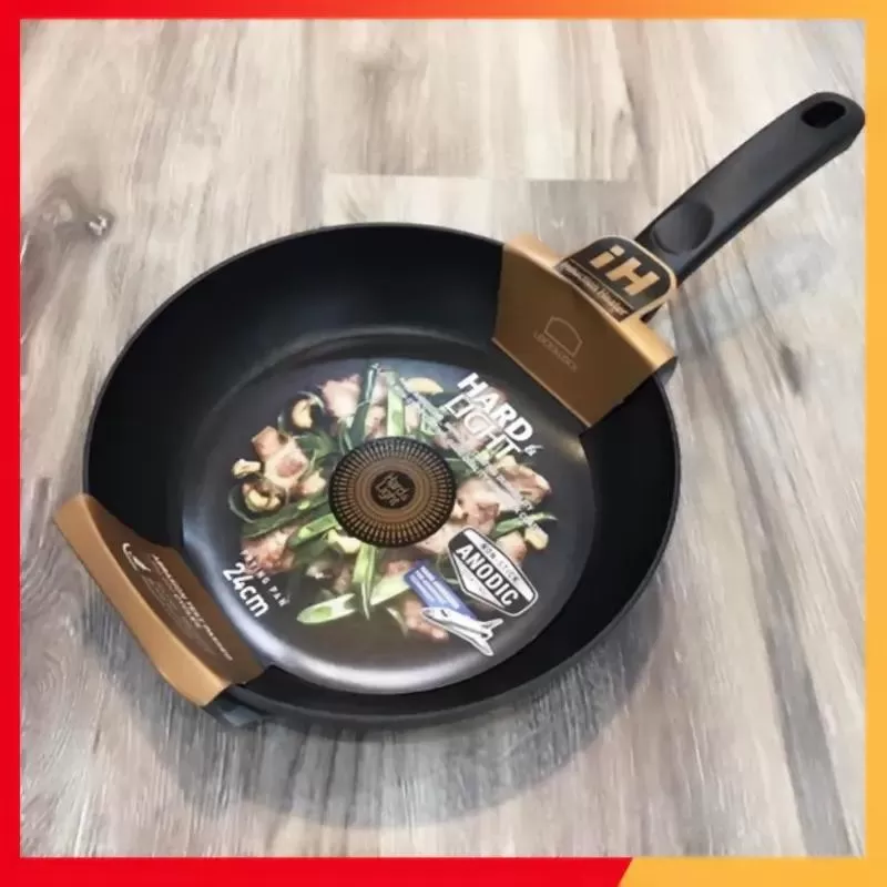 Chảo chống dính Lock&Lock Cookplus Hard&Light W/18cm