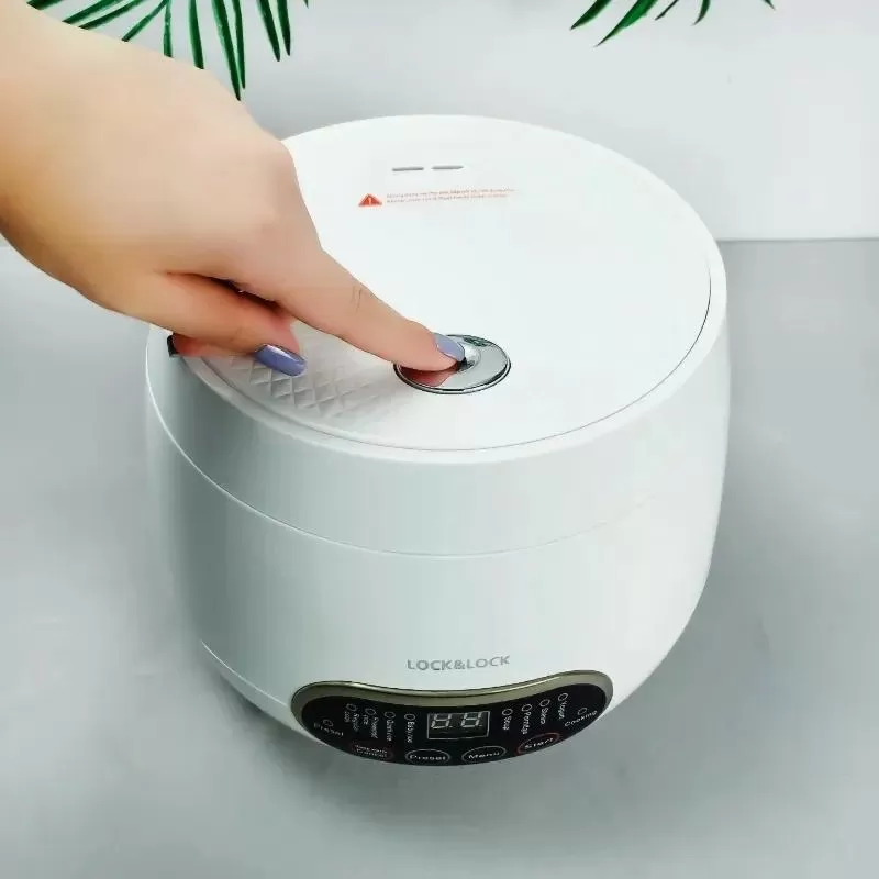 Nồi cơm điện cho sinh viên Lock&Lock EJR326WHT