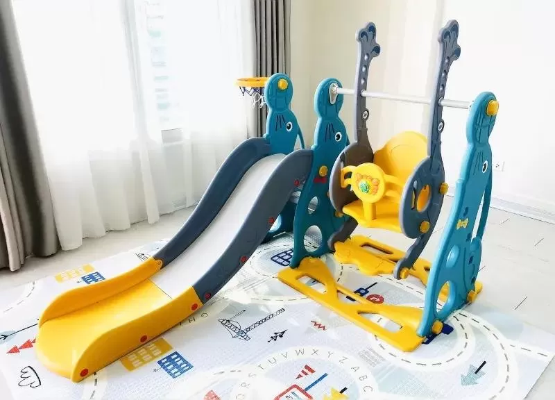 Cầu trượt xích đu hải cẩu cho bé Holla 2020