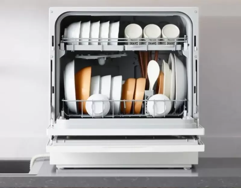 Máy rửa bát để bàn Panasonic NP-TH1WEVN