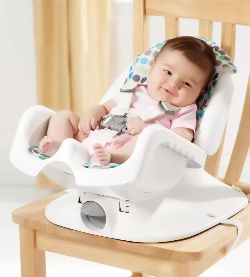 Ghế tập ngồi và ghế ăn dặm cho bé