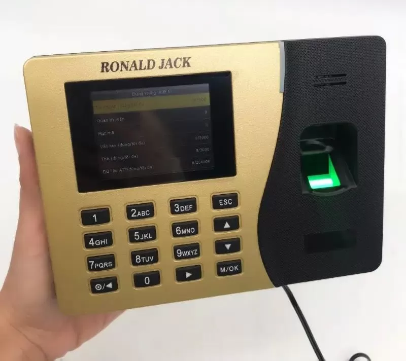 Máy chấm công Ronald Jack RJ500