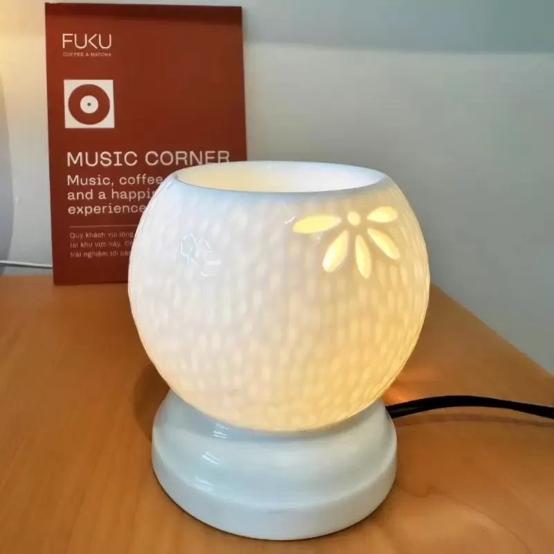 Đèn xông tinh dầu MD009 Kepha