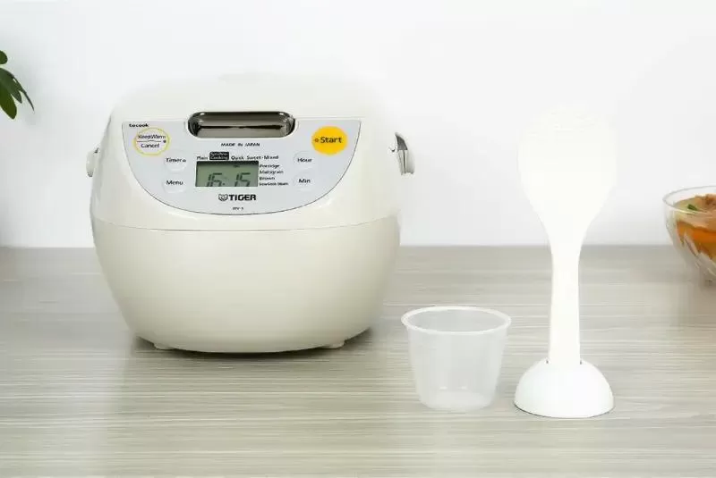 Nồi cơm điện tử Nhật Bản Tiger JBV-S18W