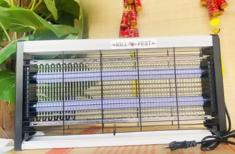 Đèn bắt muỗi Kill Pest