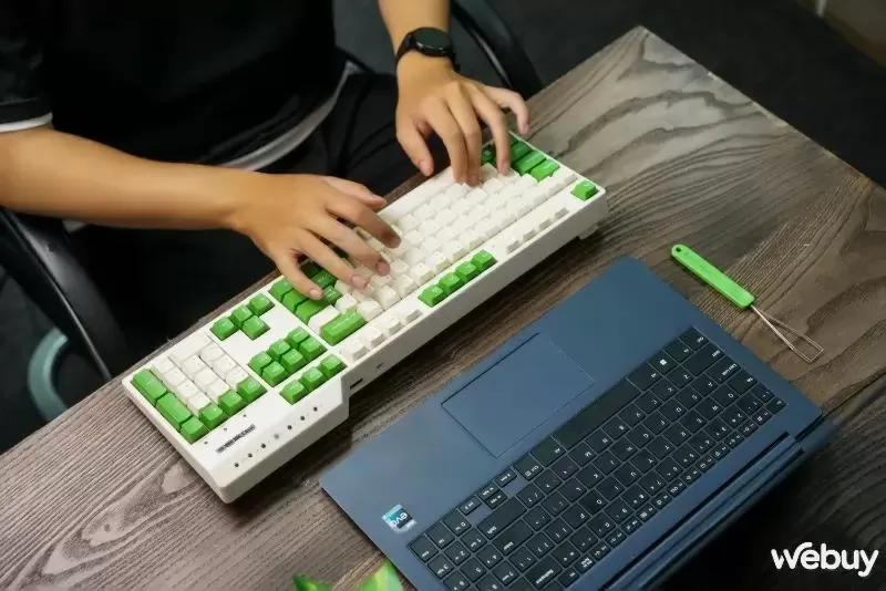 Bàn phím cơ cao cấp FILCO