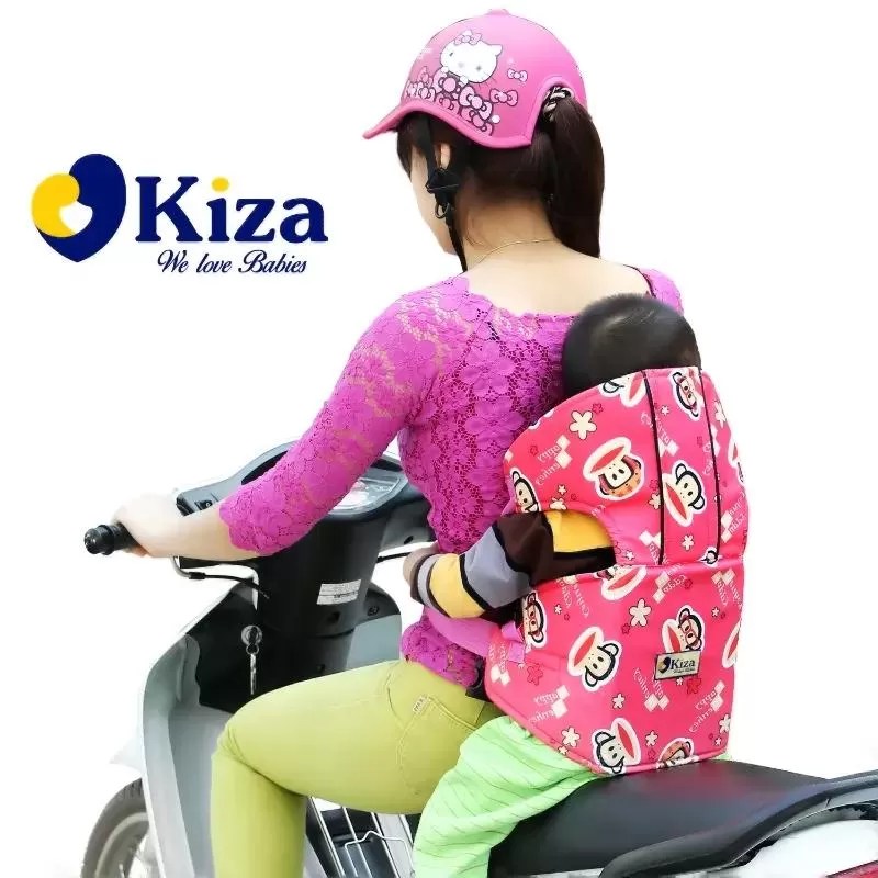 Đai đi xe máy cho bé đỡ cổ an toàn